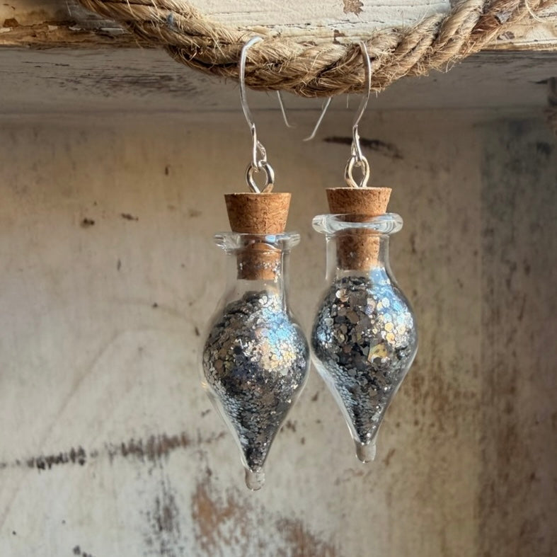 Kind Glitter Earings